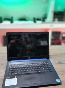 Notebook HP 14-cm0056la - AMD A9 - 8GB RAM - 1TB